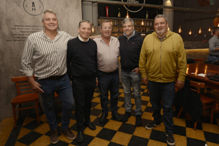 Junín: Fernando Gray participó de un encuentro con representantes de la Cámara PyME del noroeste bonaerense