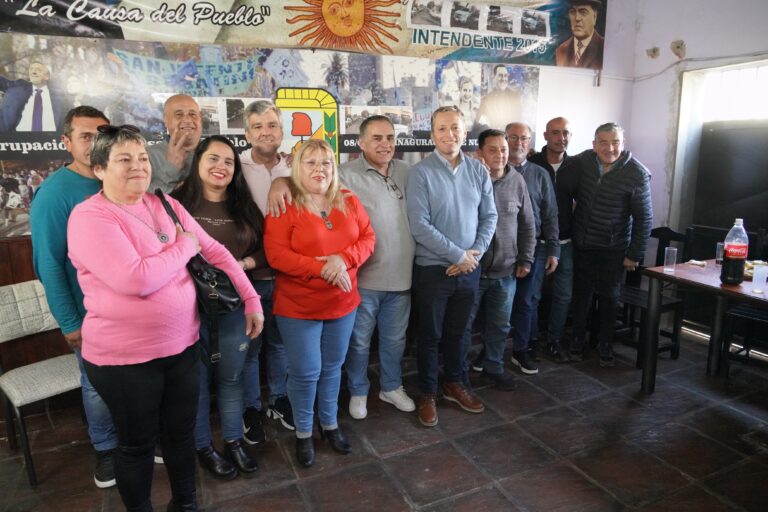 Fernando Gray visitó Pergamino ante el cierre de la sucursal del Banco Hipotecario